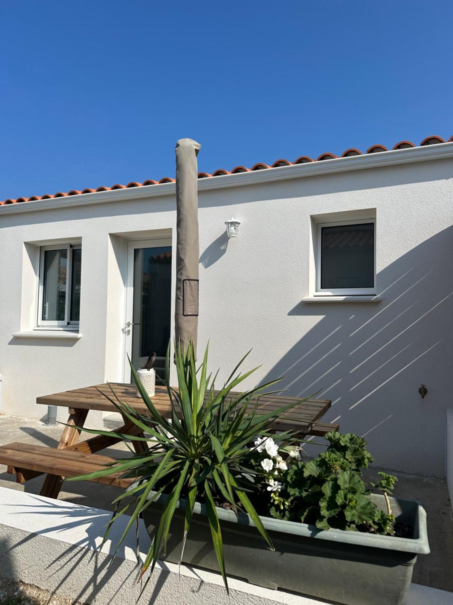 Neuf A 2 Pas De La Ferienhaus