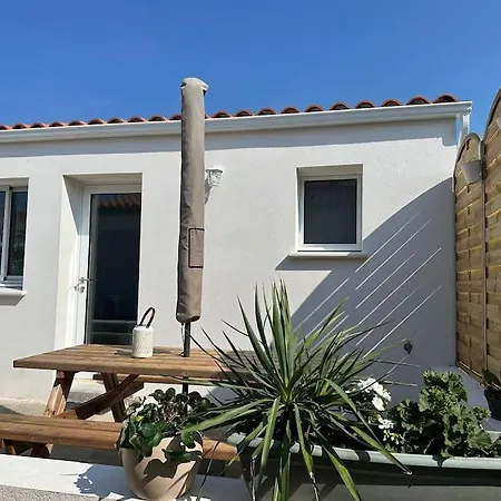 Studio Neuf A 2 Pas De La Plage La Tranche-sur-Mer Exterior foto